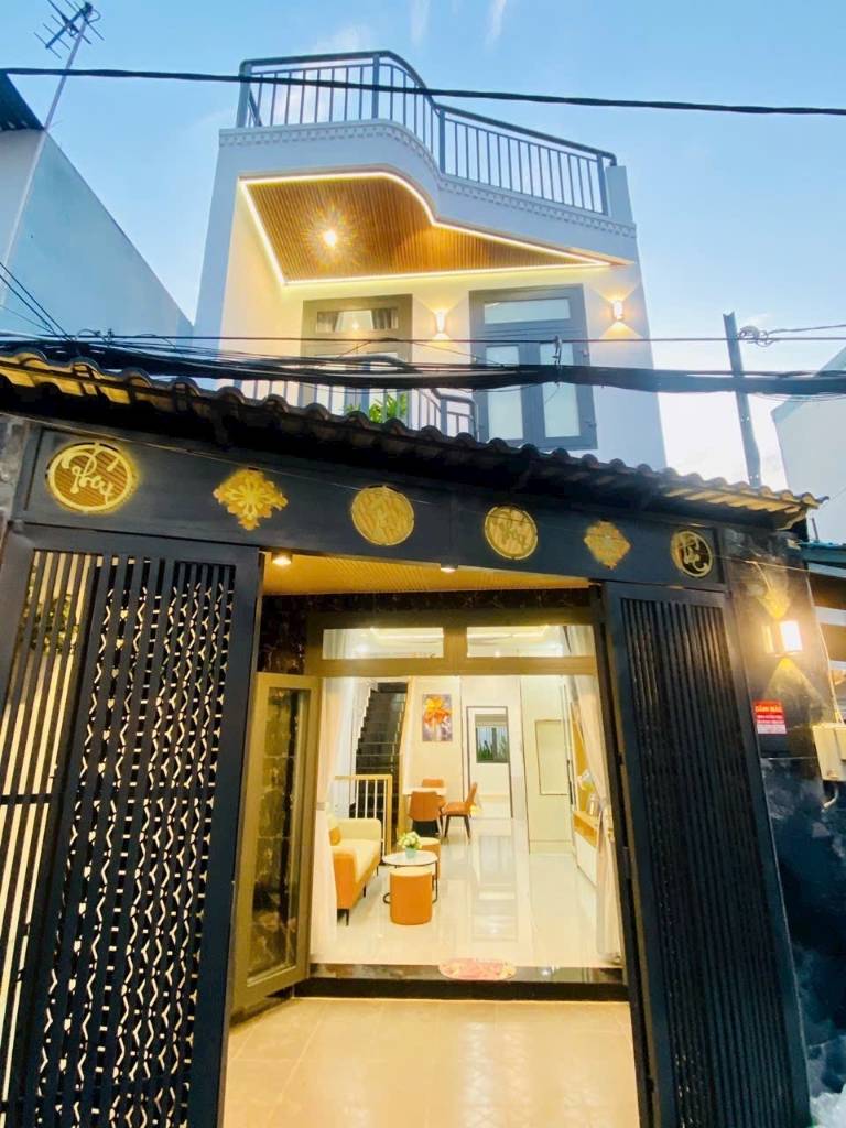 Bán nhà gần công viên Làng Hoa, Gò Vấp, 3PN, full nội thất, diện tích 66m², giá 6,25 tỷ