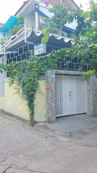Góc 2 mặt tiền kiệt ô tô Đồng Khởi
