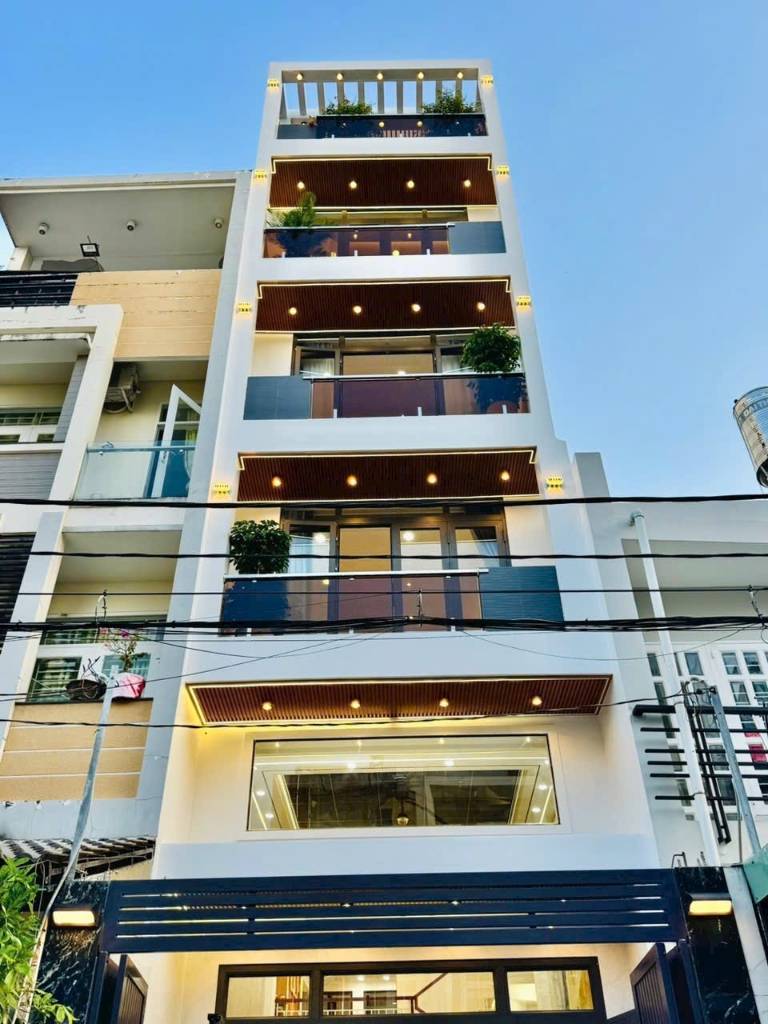 Bán nhà phố Gò Vấp, khu chợ Thạch Đà, Smart home, diện tích 64m², 6 tầng, giá 11,6 tỷ