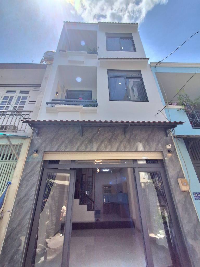 Bán nhà Phan Huy Ích, Gò Vấp, gần Emart, 4 tầng, diện tích 41m², hẻm 5m, giá 5,95 tỷ