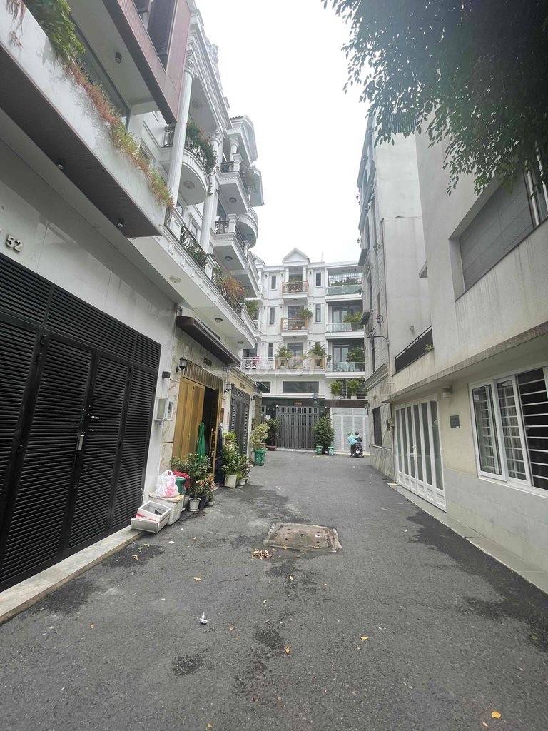 Bán nhà Nguyễn Văn Khối, Gò Vấp, 5 tầng, ô tô ngủ trong nhà, 55m2, giá nhỉnh 8 tỷ