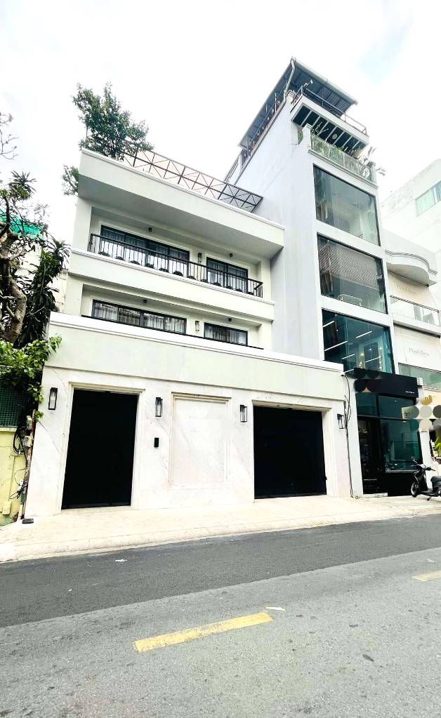 BÁN NHÀ MẶT TIỀN NGUYỄN VĂN THỦ, QUẬN 1, 5 TẦNG, 124M2, MỚI XÂY DỰNG CHI PHÍ 10 TỶ