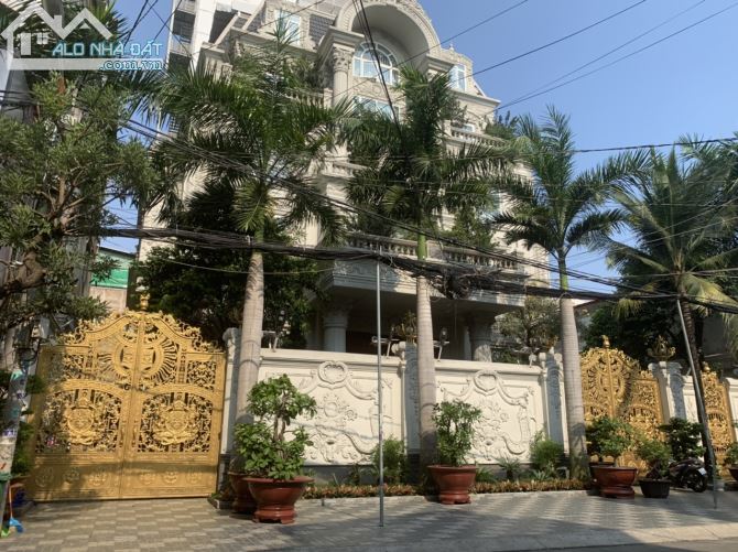 Bán nhà mặt tiền Ngô Quyền Quận 5 diện tích 20x25m nhà biệt thự giá 150 tỷ