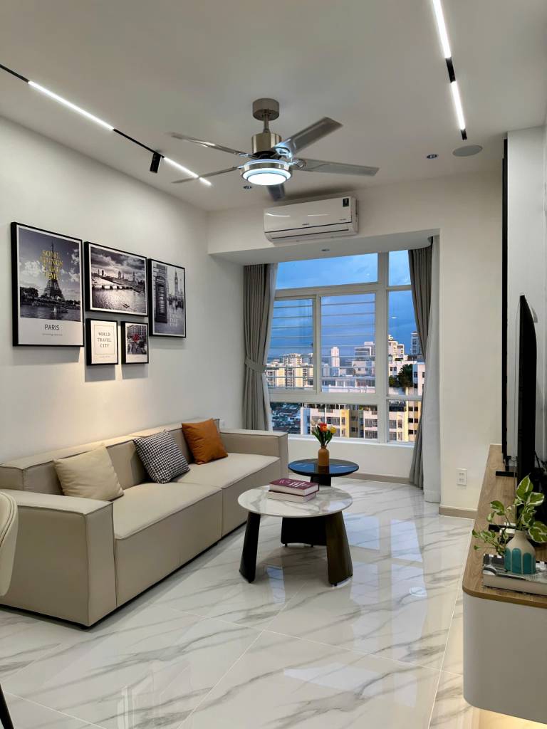Bán căn hộ Sky Garden 3, Phú Mỹ Hưng, Quận 7, 72m2, căn góc, nhà mới đẹp, giá chỉ 6,3 tỷ