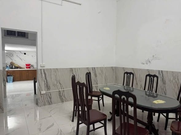 Ngõ 210 Nguyễn Lân