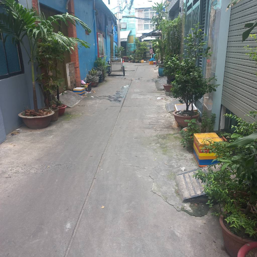 Bán nhà 3 tầng Nguyễn Bặc, 20m², nở hậu, giá 2.84 tỷ
