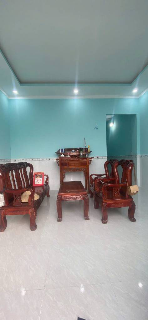 Bán nhà Bửu Long, gần Trấn Biên, đường xe hơi tới tận cửa, 750tr