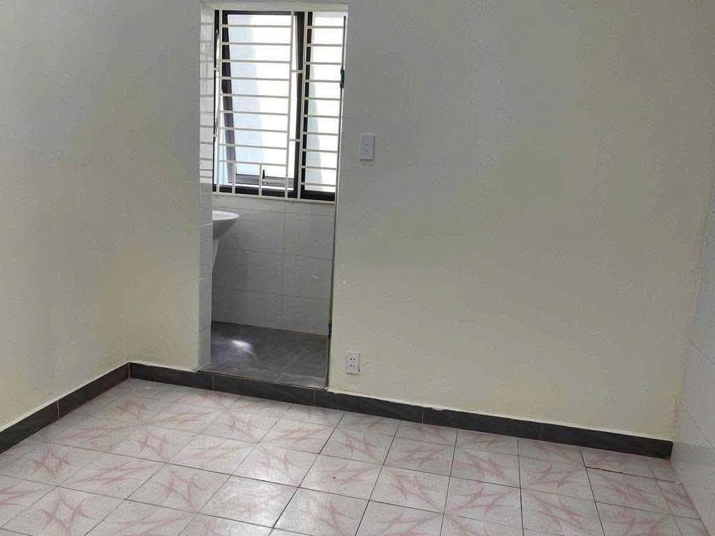 Cho thuê nhà nguyên căn ngõ 55 Lê Quý Đôn, Phường Bạch Đằng, Hai Bà Trưng