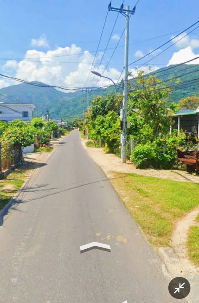 Bán đất mặt tiền thôn Ninh Mã, 2 mặt thoáng, sẵn nhà, cách biển Vân Phong 800m