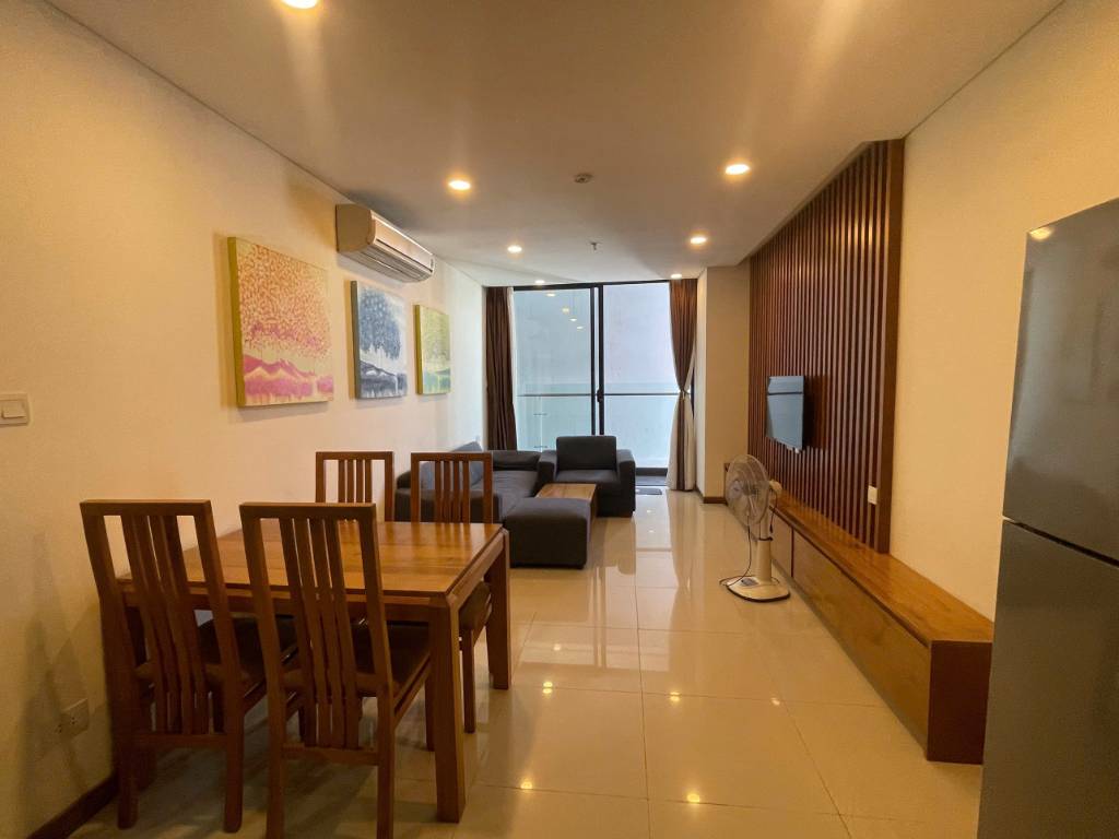 Bán căn hộ Maple Hotel and Apartment, view thành phố Nha Trang, full nội thất, sổ hồng lâu dài, giá 4,5 tỷ