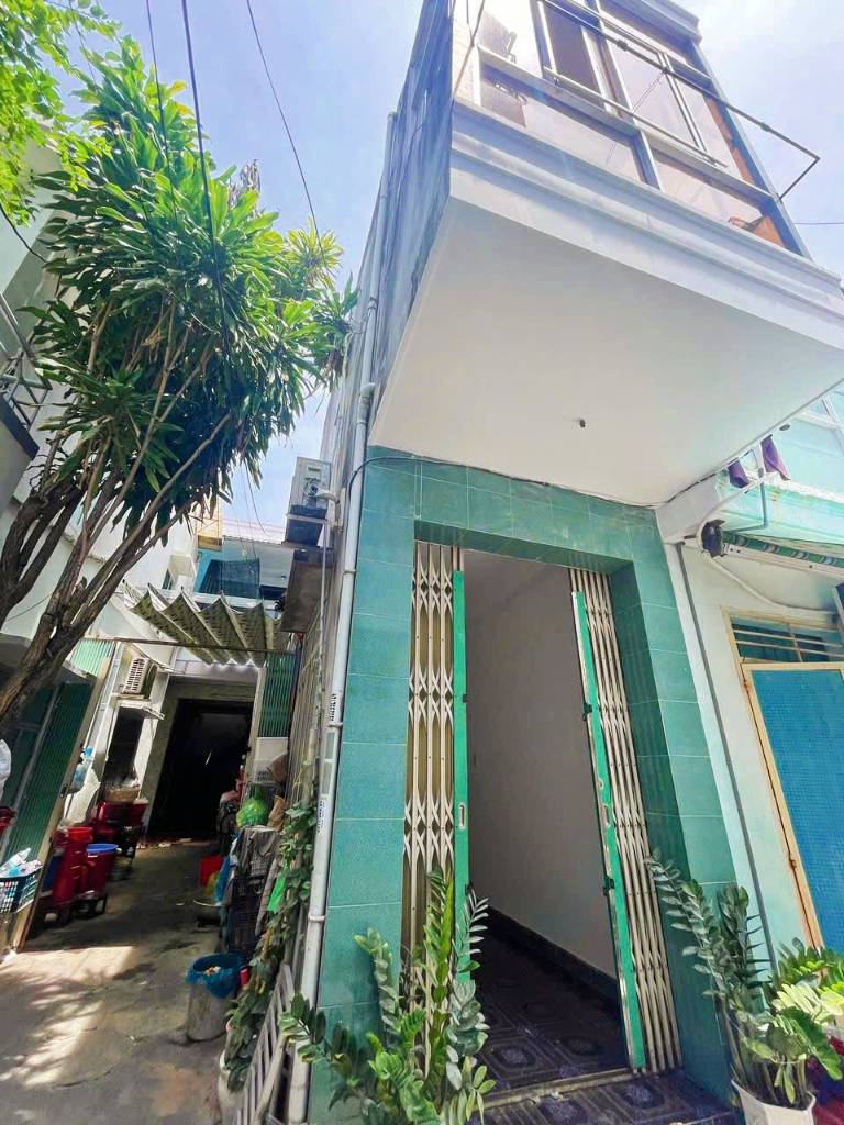 Bán nhà Nha Trang, hẻm sát chợ Đồng Nai, gần đường Tiền Giang, 2 tầng, 2 mặt thoáng