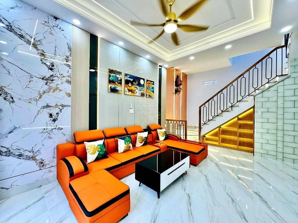 Bán nhà ngay Lê Đức Thọ, Gò Vấp, ngang gần 7m, diện tích 57m2, nhà thoáng, giá 5,8 tỷ