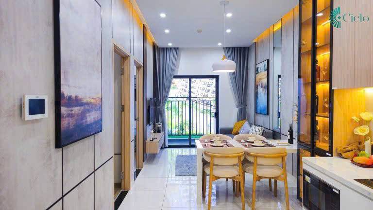 Bán căn hộ Bình Chánh, trung tâm Tây Sài Gòn, 2pn 2wc, nội khu 4 hồ bơi, trả góp, trả trước 200tr