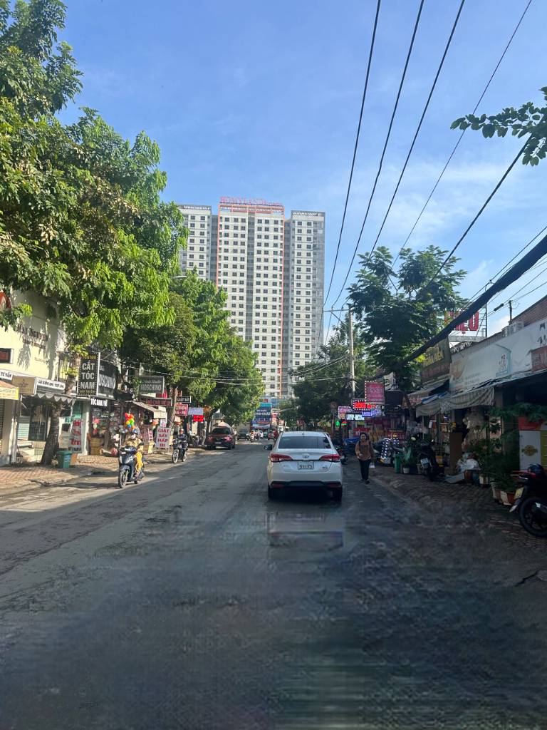 BÁN NHÀ 39 LÊ VĂN THỊNH, 4 TẦNG, HẺM XE TẢI, OTO NGỦ TRONG NHÀ, KINH DOANH ĐỈNH, CHỈ 9,15 TỶ
