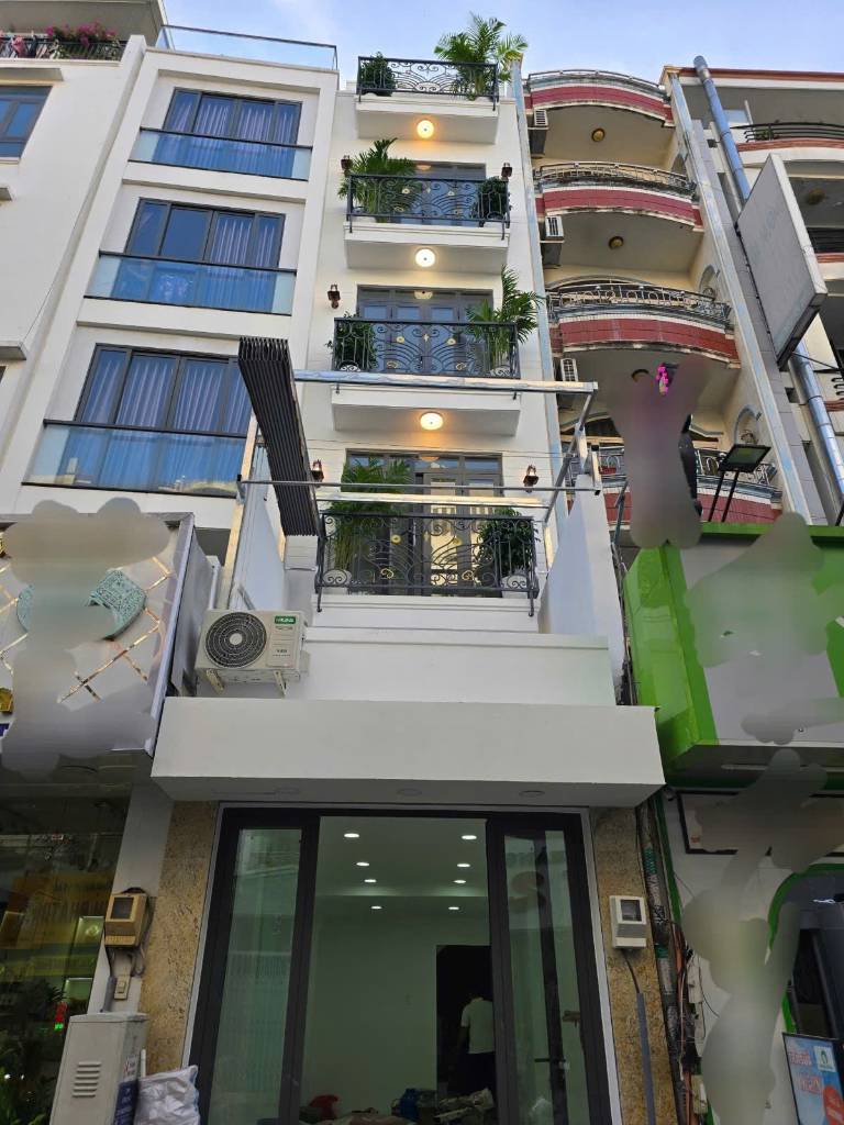 Bán nhà mặt tiền Nguyễn Biểu Quận 5, 5 tầng, 40m2, hđt 50 triệu/tháng, chỉ nhỉnh 15 tỷ