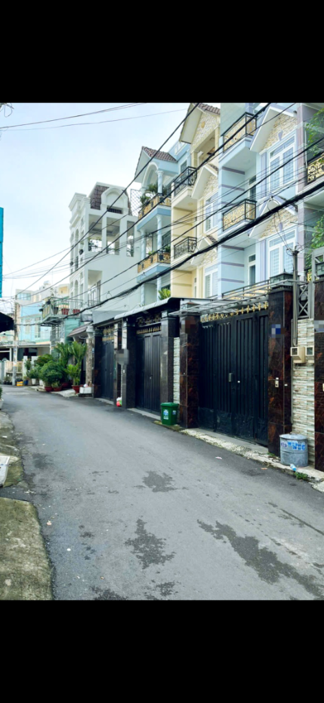 Bán nhà Quận 2, gần Nguyễn Duy Trinh, 4 tầng ngang 4.2m, mặt tiền ô tô thông