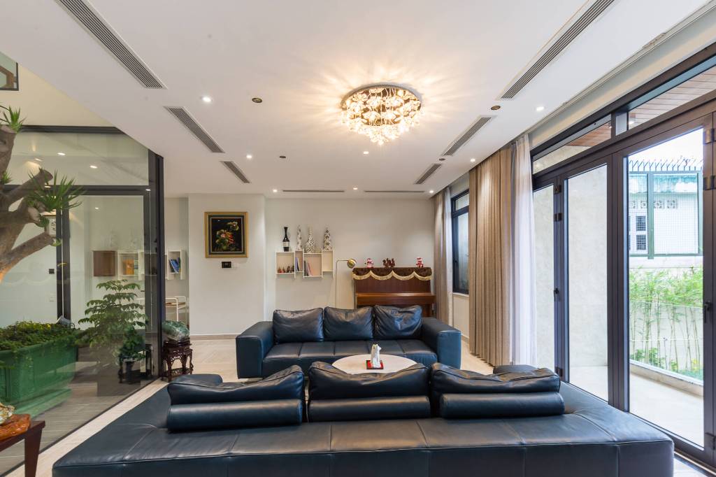 Bán nhà Thích Quảng Đức, Phường 4, Phú Nhuận, khu vip, 13x23.5m, 2 tầng, chỉ 42 tỷ