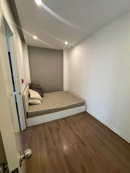 210 Đội Cấn