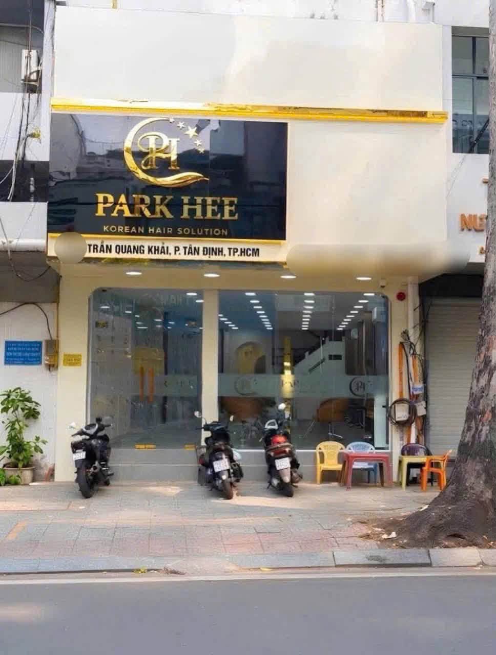 CHO THUÊ MẶT BẰNG MẶT TIỀN TRẦN QUANG KHẢI – QUẬN 1