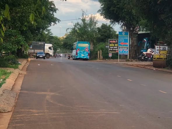 90 Y Ngông Nối Dài