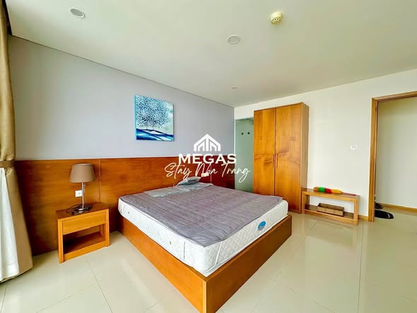 Maple Apartment