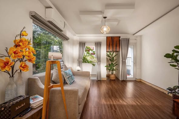Mặt Tiền Tân Thái