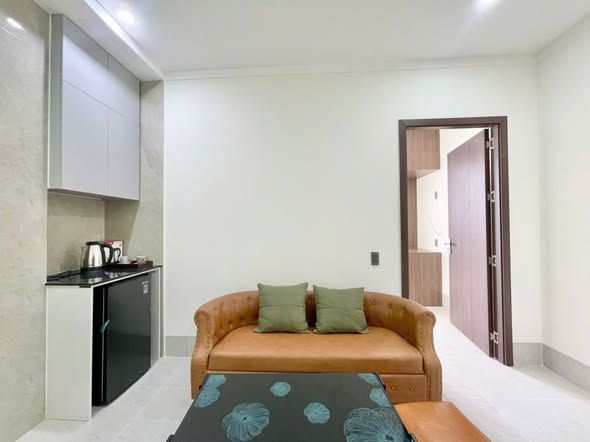 Căn hộ 1 phòng ngủ full nội thất có ban công