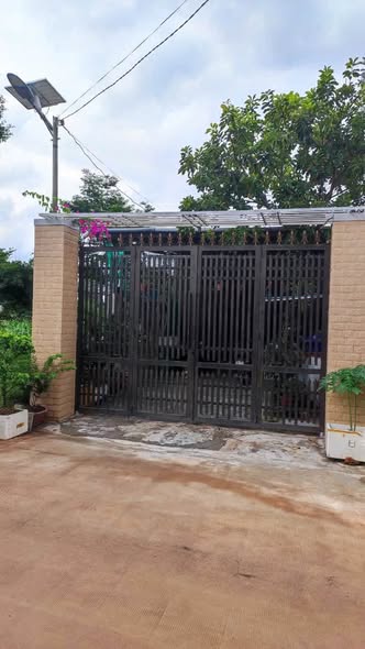 Đường Vật Liệu Quang Vinh
