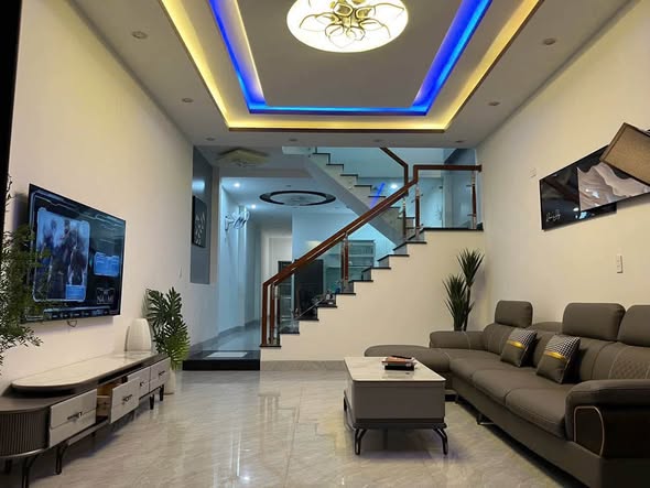 Nhà Mới 4PN 5WC