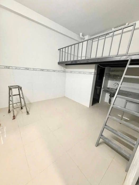 Xóm Vắng Xóm Nghèo