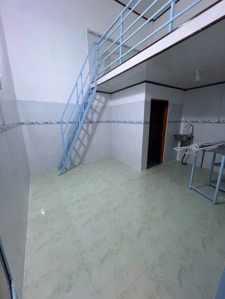 Gần Đại học Cần Thơ